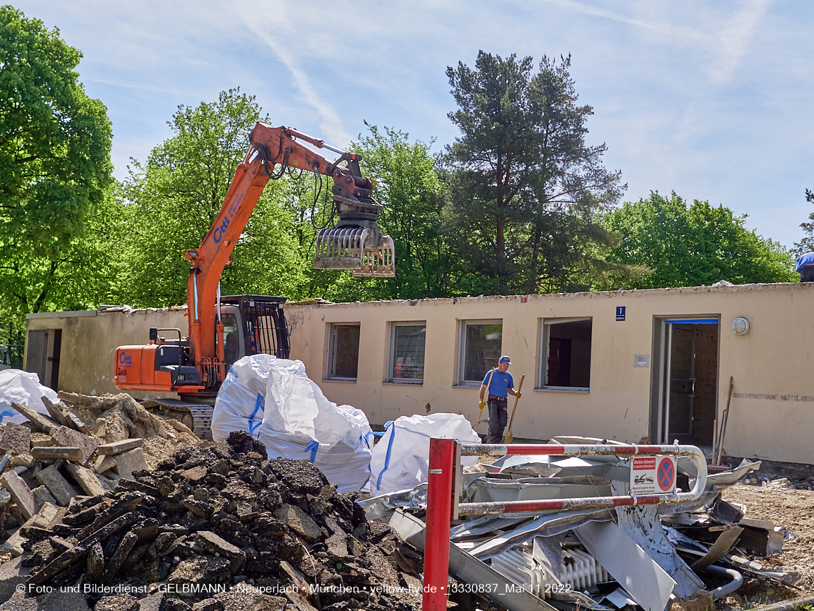 11.05.2022 - Baustelle am Haus für Kinder in Neuperlach